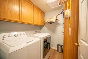 10703 Pleasant Valley Cir, Stockton, CA 95209 - Photo 18