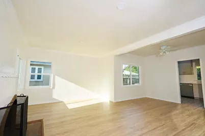 151 San Antonio Way, Sacramento, CA 95819 - Photo 2
