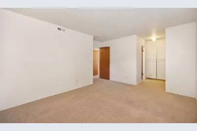 9113 Rosewood Drive, Sacramento, CA 95826 - Photo 30