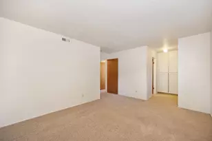 9113 Rosewood Dr, Sacramento, CA 95826 - Photo 30