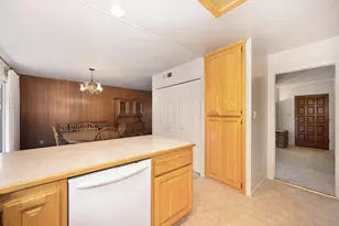 9113 Rosewood Dr, Sacramento, CA 95826 - Photo 22