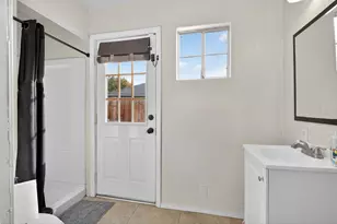 302 Pomona Ave, Stockton, CA 95207 - Photo 26