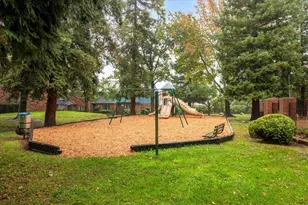 4002 Oak Villa Cir, Carmichael, CA 95608 - Photo 38