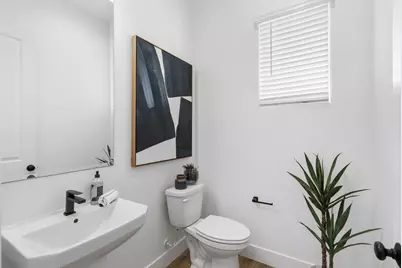 3018 Huntington Way, Sacramento, CA 95818 - Photo 32