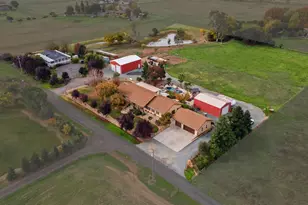 12540 Arabian Ln, Galt, CA 95632 - Photo 2