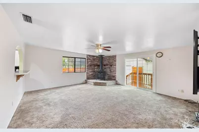 617 Hollister Road, Woodland, CA 95695 - Photo 20