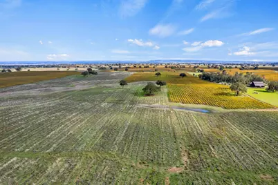 19301 Clements Road, Lodi, CA 95240 - Photo 14