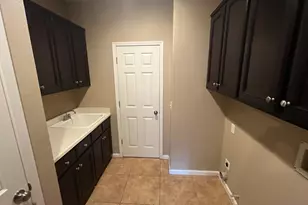 4111 Riverbrook Ct, Stockton, CA 95219 - Photo 20