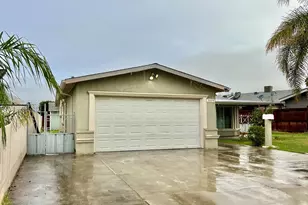 309 Lovell Way, Manteca, CA 95336 - Photo 2