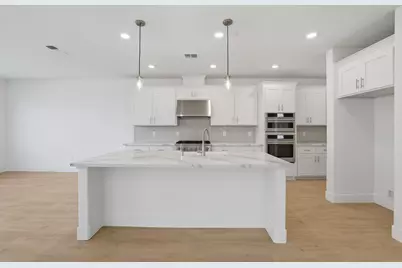 10343 Evangaline Way, Elk Grove, CA 95757 - Photo 2