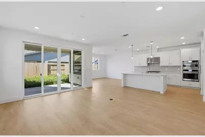 10343 Evangaline Way, Elk Grove, CA 95757 - Photo 6