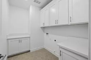 10343 Evangaline Wy, Elk Grove, CA 95757 - Photo 18