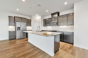 350 W Lancia St, Mountain House, CA 95391 - Photo 2