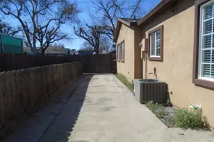 322 Johnson St, Modesto, CA 95354 - Photo 20