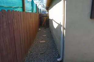 322 Johnson St, Modesto, CA 95354 - Photo 28