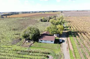25839 N Mackville Rd, Clements, CA 95227 - Photo 12