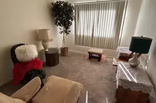 4766 Greenholme Dr, Sacramento, CA 95842 - Photo 10