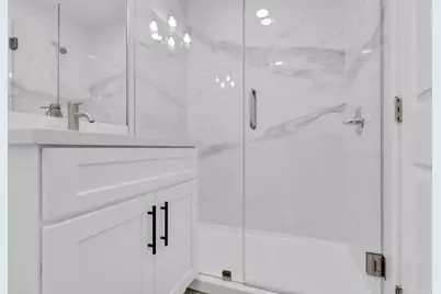 2448 E 8th Street, Stockton, CA 95205 - Photo 14