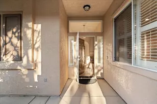 973 Blackwell Way, Galt, CA 95632 - Photo 4