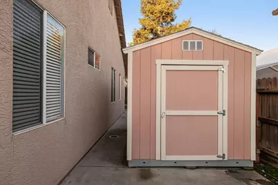 973 Blackwell Way, Galt, CA 95632 - Photo 38