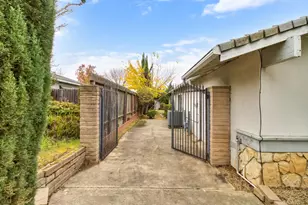 8312 Garry Oak Dr, Citrus Heights, CA 95610 - Photo 36