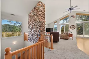 19720 Oak Knoll Dr, Lakehead, CA 96051 - Photo 4