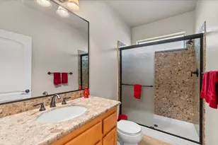 19720 Oak Knoll Dr, Lakehead, CA 96051 - Photo 36