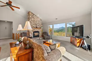 19720 Oak Knoll Dr, Lakehead, CA 96051 - Photo 6