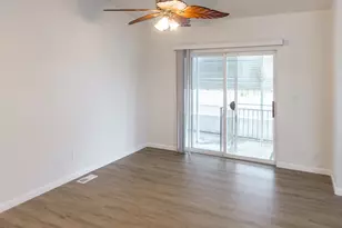 Dias Ave, Sacramento, CA 95824 - Photo 24