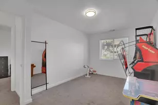 455 Cherry Ln, Manteca, CA 95337 - Photo 24