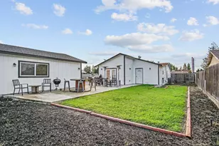 966 Elma St, Hickman, CA 95323 - Photo 12