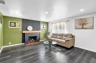 5351 Whittier Dr, Sacramento, CA 95820 - Photo 10