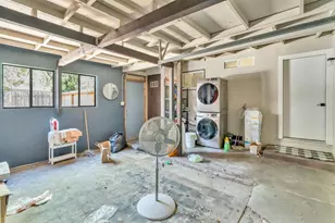 5351 Whittier Dr, Sacramento, CA 95820 - Photo 26