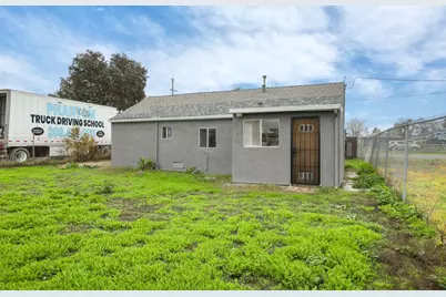 3135 E Anita Street, Stockton, CA 95205 - Photo 32
