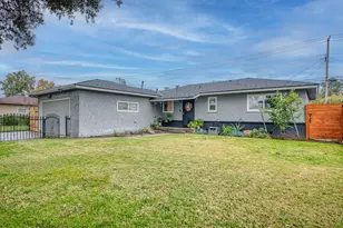 4052 E Farrin Ave, Fresno, CA 93726 - Photo 2