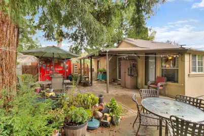 215 Peralta Avenue, Sacramento, CA 95833 - Photo 40