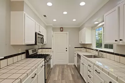 427 Pomona Avenue, Stockton, CA 95207 - Photo 12