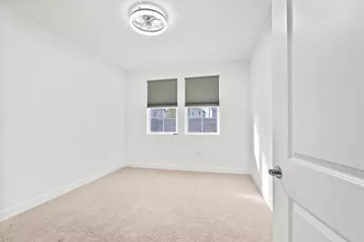 15961 Mavericks Lane, Lathrop, CA 95330 - Photo 22