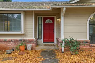 3261 Sandhurst Ct, Cameron Park, CA 95682 - Photo 6