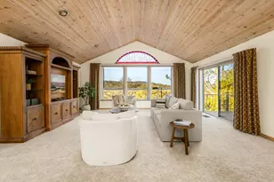 18610 Jayhawk Dr, Penn Valley, CA 95946 - Photo 2