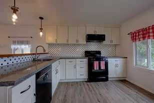 Hemlock Dr, Auburn, CA 95603 - Photo 14