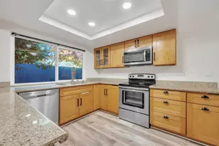 2604 Rio Bravo Cir, Sacramento, CA 95826 - Photo 10