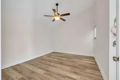 2604 Rio Bravo Circle, Sacramento, CA 95826 - Photo 14