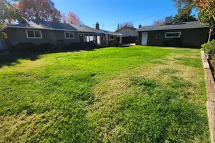 2912 Squire Ave, Redding, CA 96002 - Photo 34