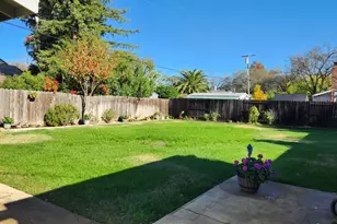 2912 Squire Ave, Redding, CA 96002 - Photo 32