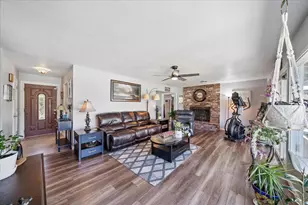 2912 Squire Ave, Redding, CA 96002 - Photo 1