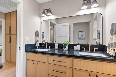 3231 Garfield Avenue, Carmichael, CA 95608 - Photo 38