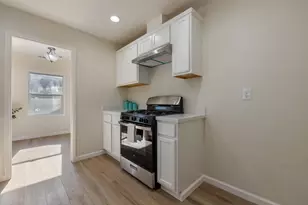 212 N Santa Cruz Ave, Modesto, CA 95354 - Photo 14