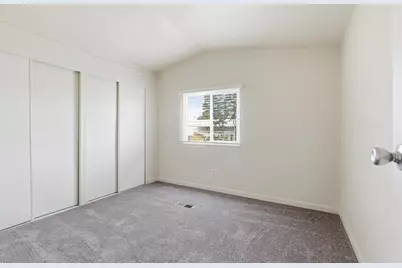 Oakdale Rd #15, Modesto, CA 95355 - Photo 14