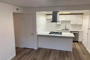 10128 Crawford Way, Sacramento, CA 95827 - Photo 2